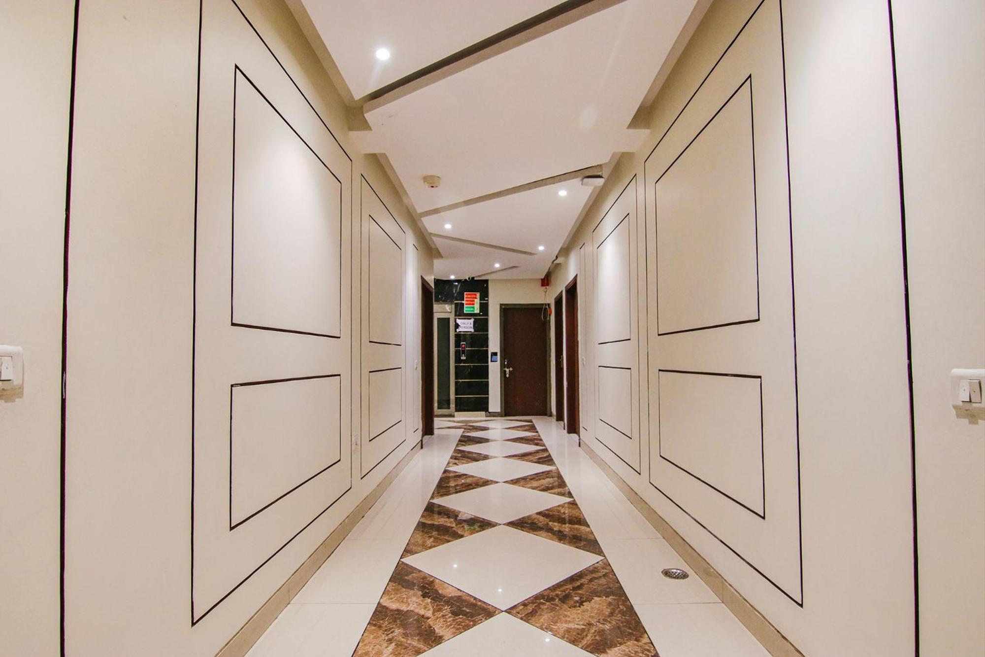 Fabhotel Golden Glory Нью-Дели Экстерьер фото