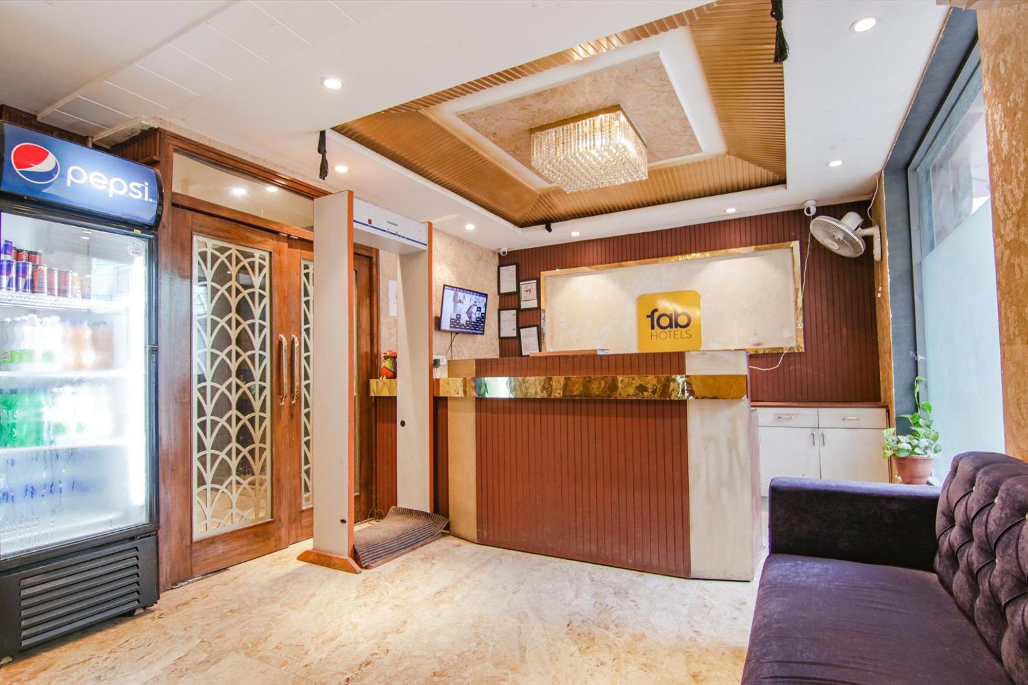 Fabhotel Golden Glory Нью-Дели Экстерьер фото